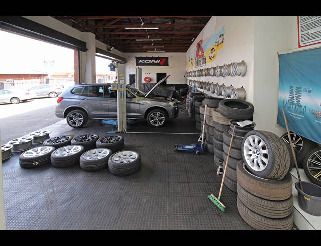 640M² BUSINESS FOR SALE IN BRIXTON